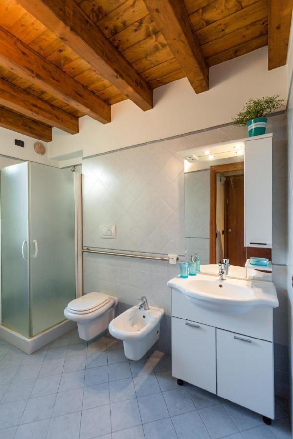 Casa Lorena Desenzano del Garda Exteriör bild