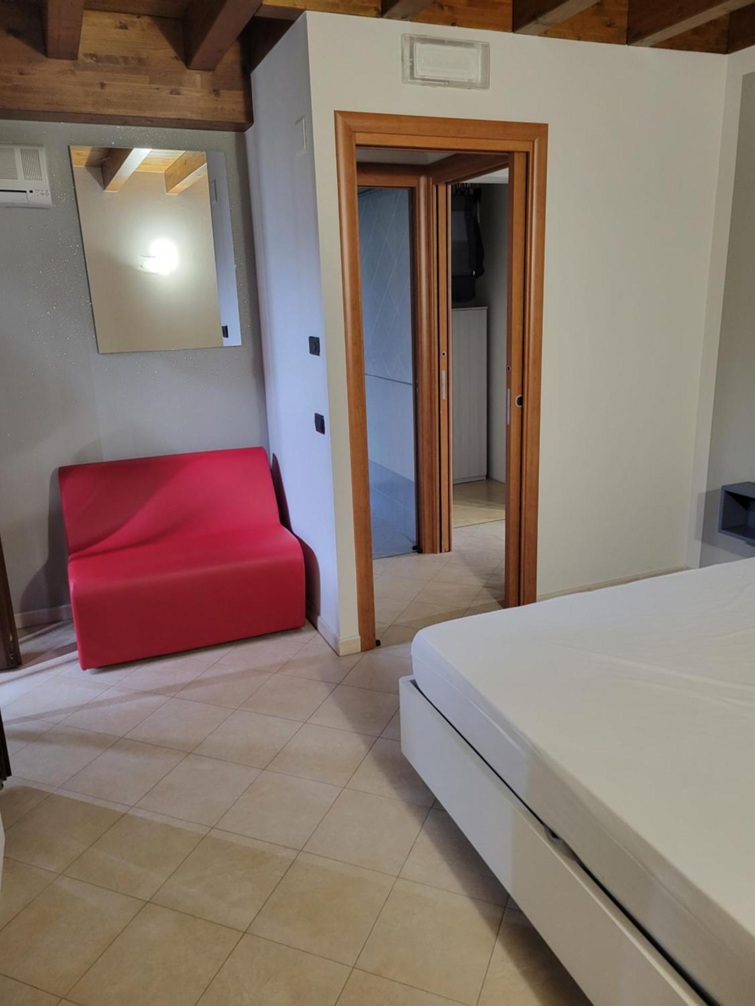 Casa Lorena Desenzano del Garda Exteriör bild